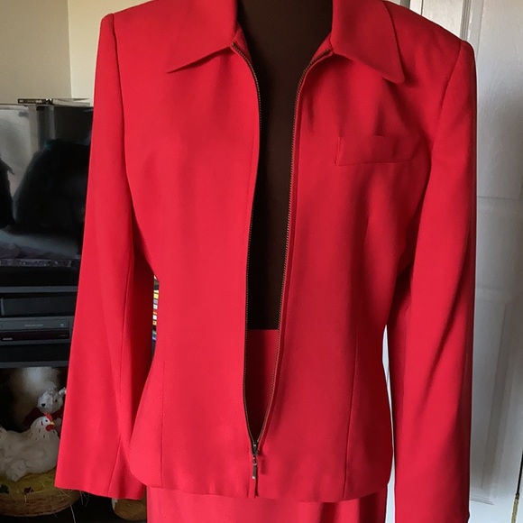 Vintage Rena Rowan for Saville suit - Picture 2 of 7